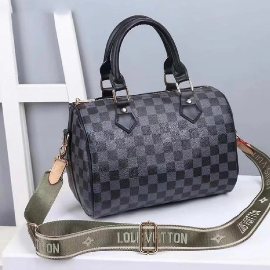 L V PILLOW BAG BB