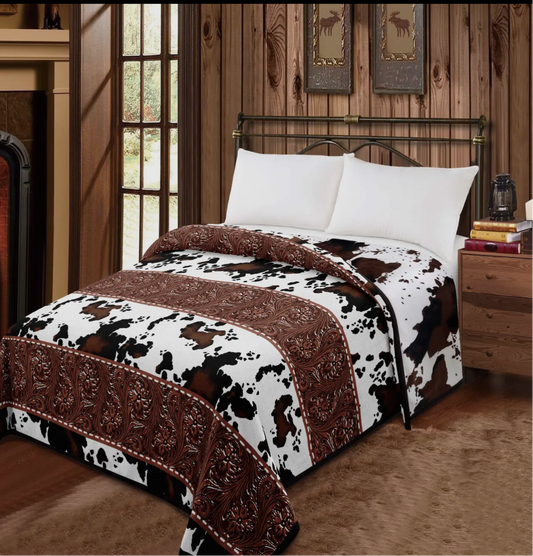 Tooled & fooled reversible blanket