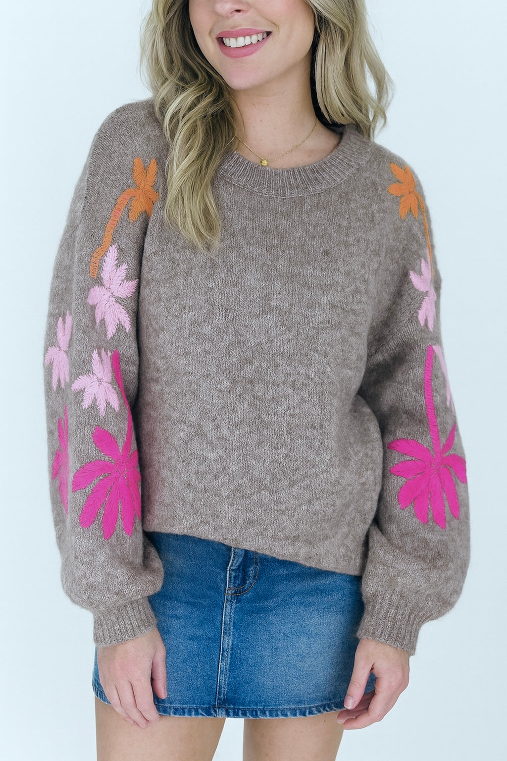 Embroidered Floral Sweater LT