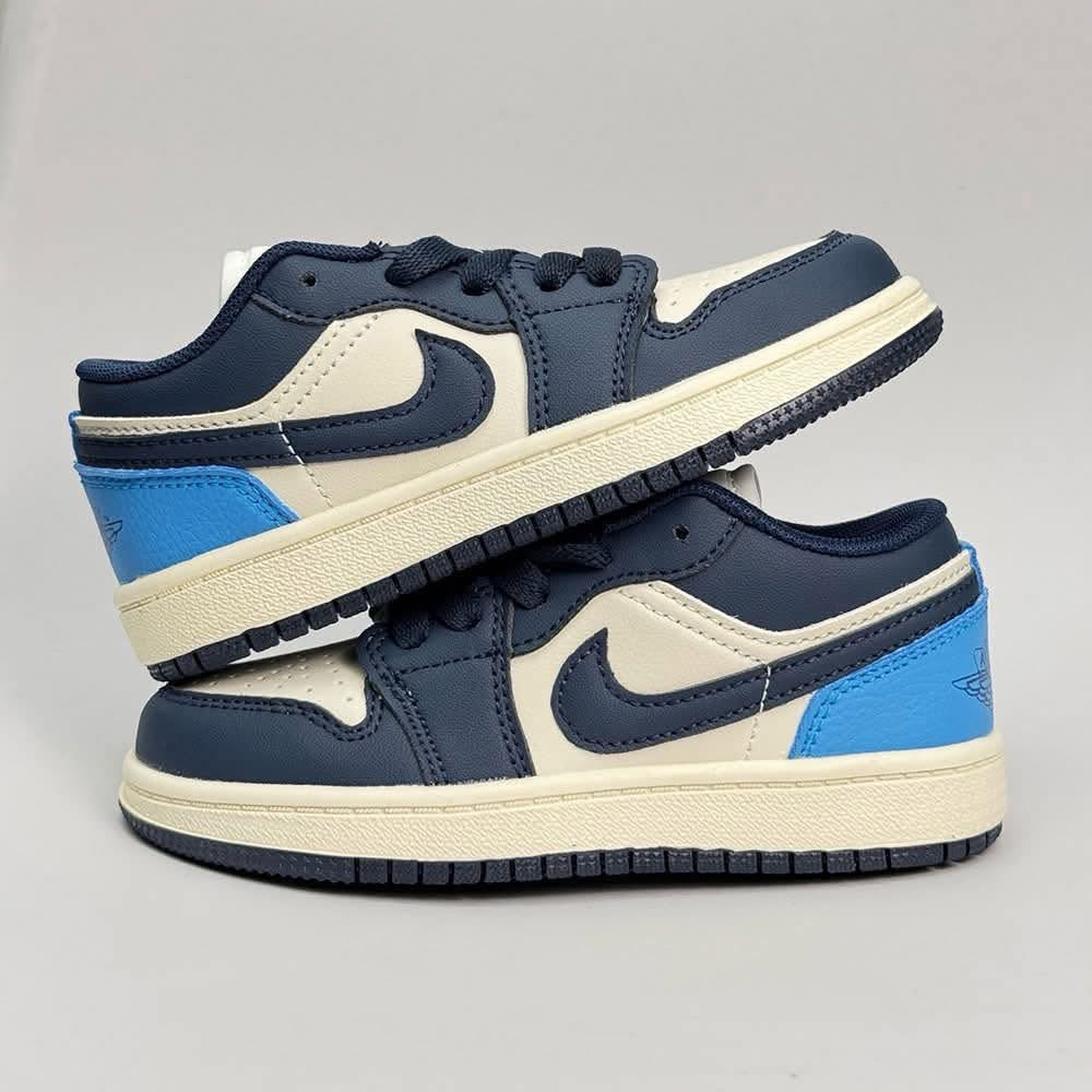 Kids Air Jordan 1 Sneakers