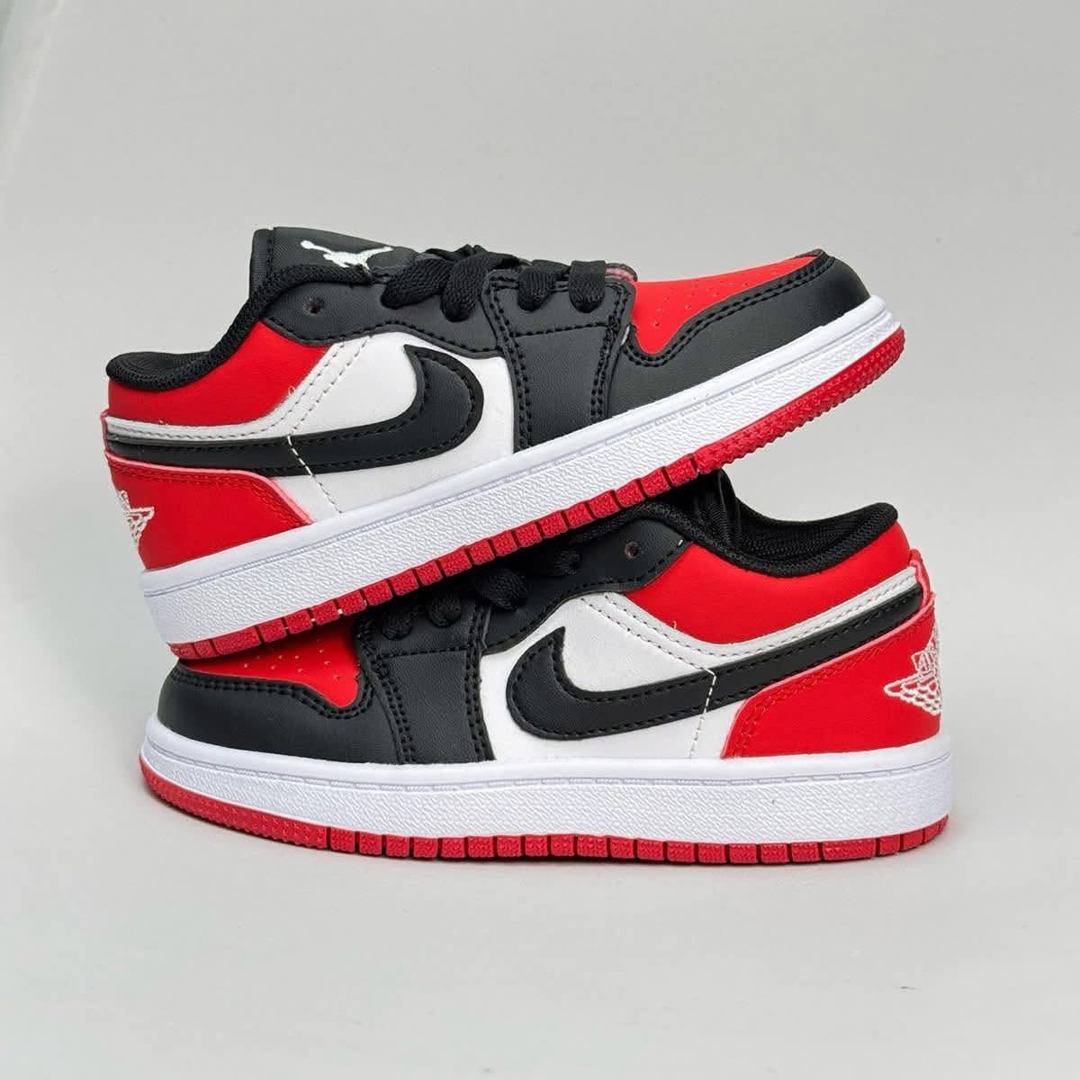Kids Air Jordan 1 Sneakers